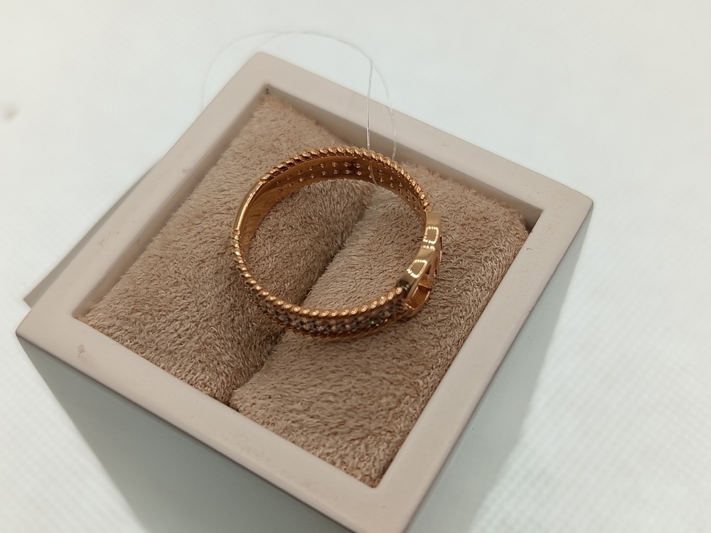 КОЛЬЦО С КАМНЯМИ (Au 585)