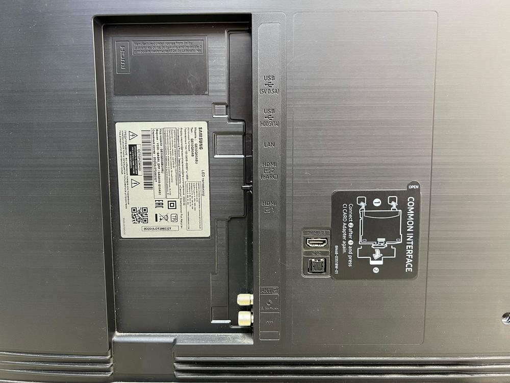 QLED Телевизор Samsung QE50Q60ABU