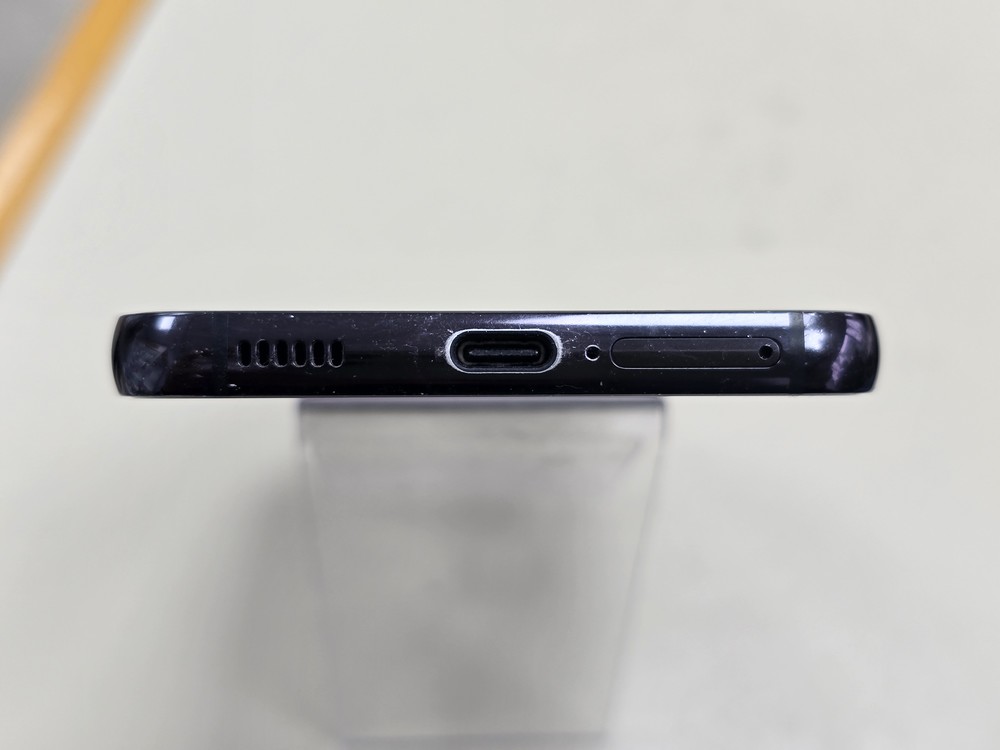 Смартфон Samsung Galaxy S22 8/128