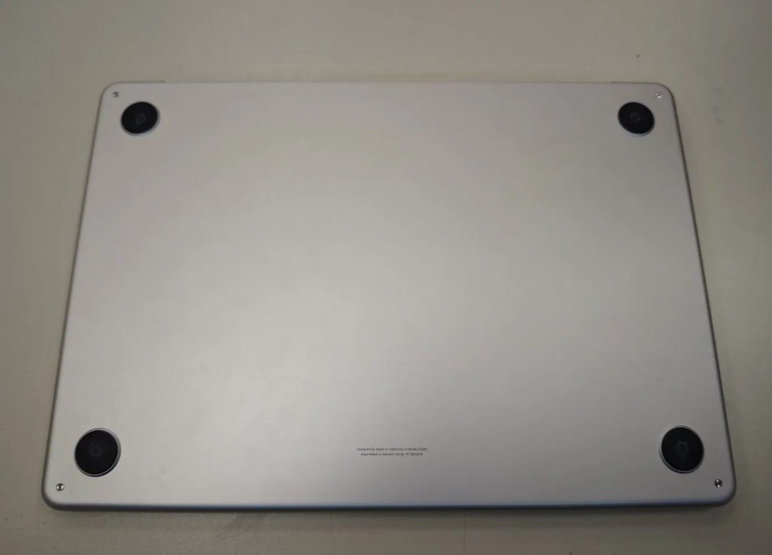 Ноутбук Apple MacBook Air 13 M2 8/256 (A2681)