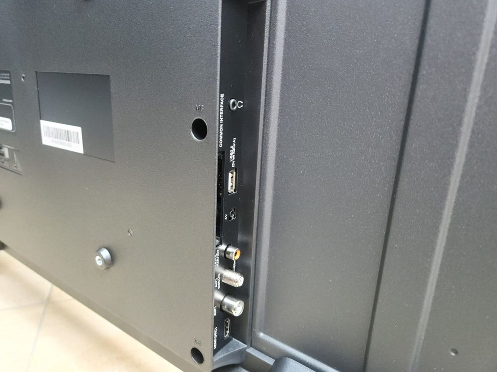 LED Телевизор Starwind SW-LED43UG405
