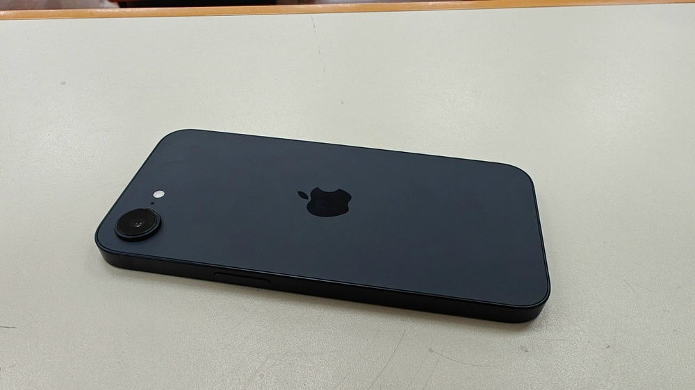 Смартфон Apple Iphone 16E 128Gb