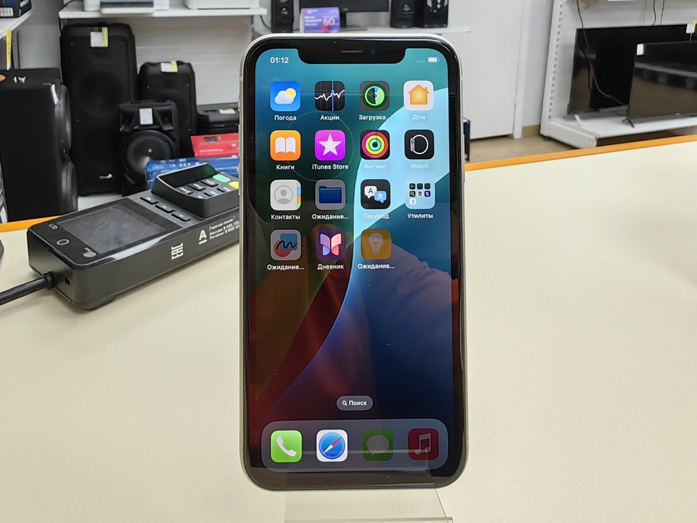 Смартфон Apple iPhone 11 64Gb