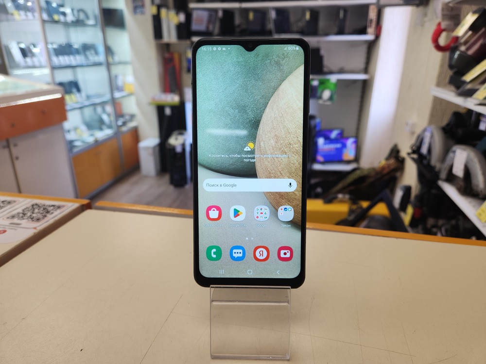 Смартфон Samsung Galaxy A12 4/64