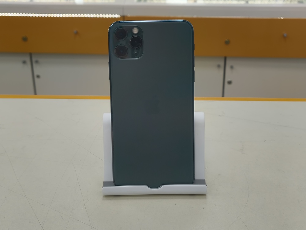 Смартфон Apple iPhone 11 Pro Max 64Gb