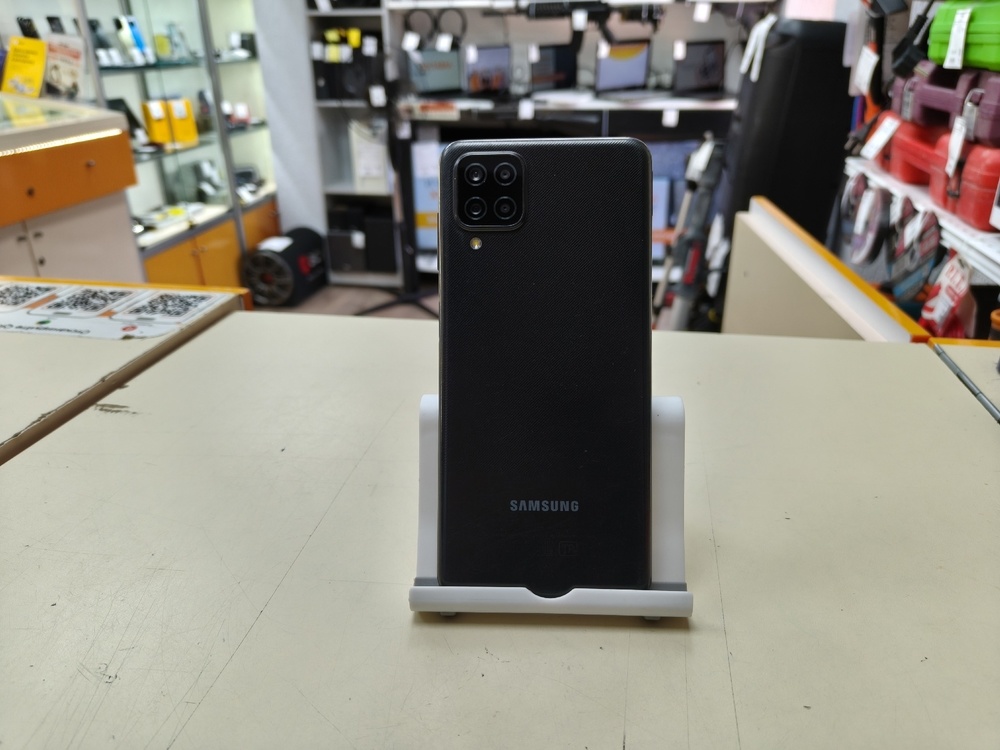 Смартфон Samsung Galaxy A12 3/32