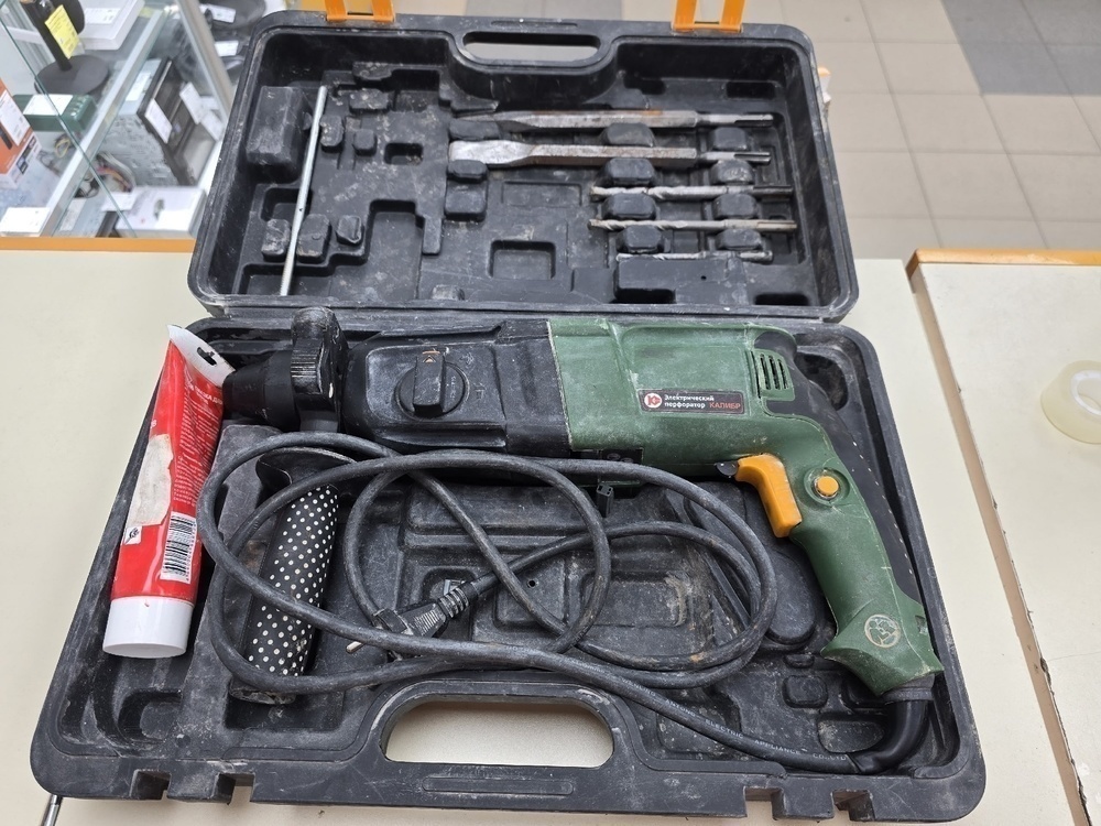 Перфоратор Калибр ЭП-800/30