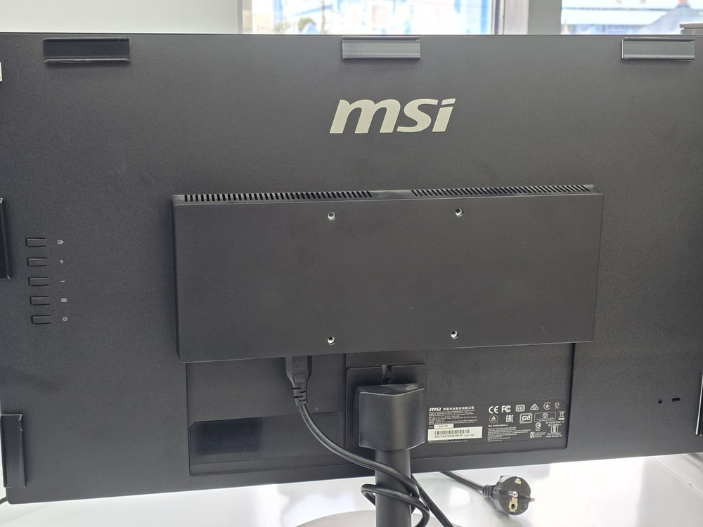 Монитор MSI 3PA2