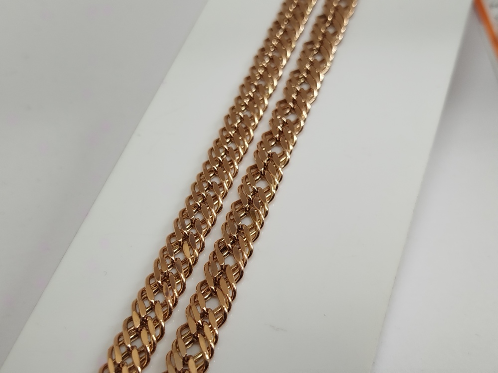 ЦЕПЬ ПУСТОТЕЛАЯ Ромб тройной (Au 585)