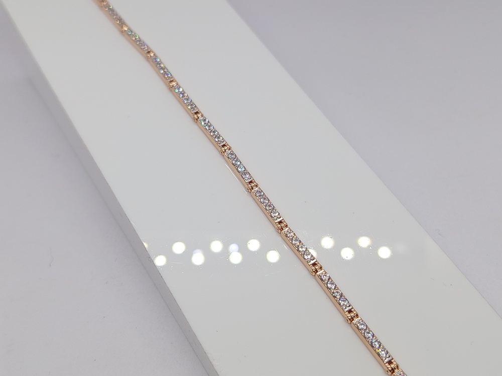 Б585 БРАСЛЕТ С КАМНЯМИ (Au 585)