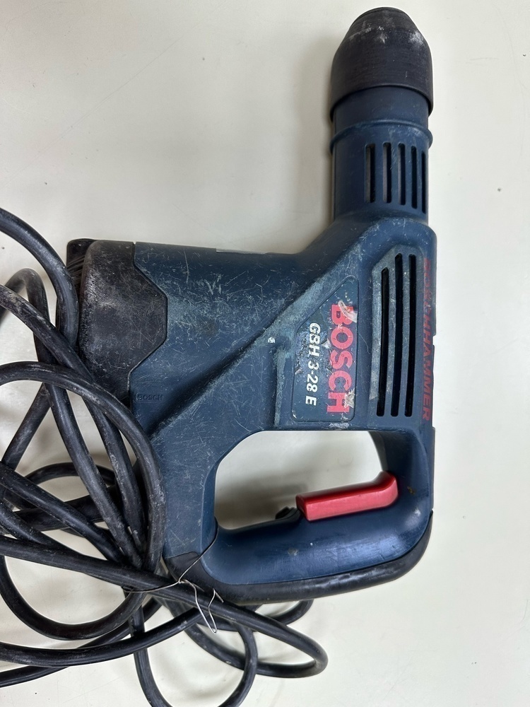 Перфоратор Bosch GBH3-28E