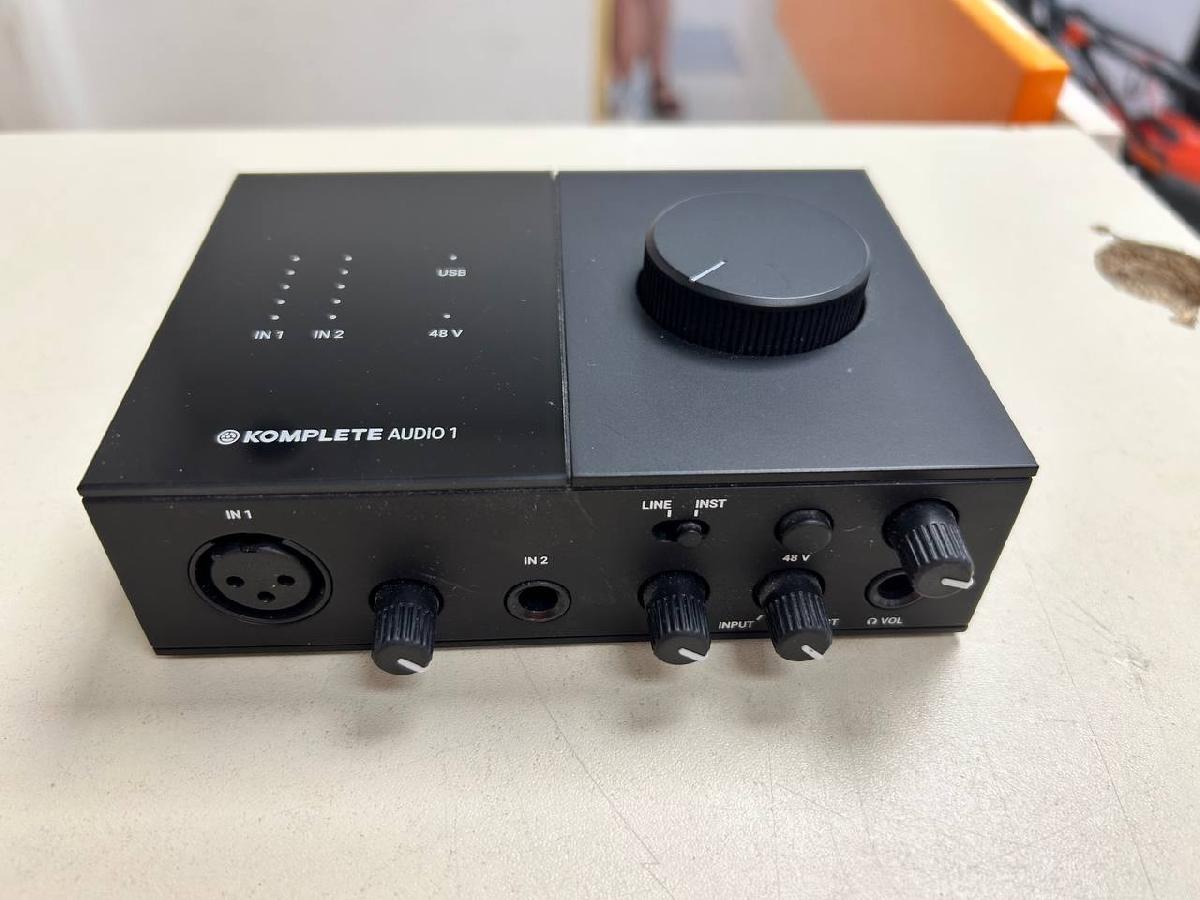 Внешняя звуковая карта NATIVE INSTRUMENTS Komplete Audio 1