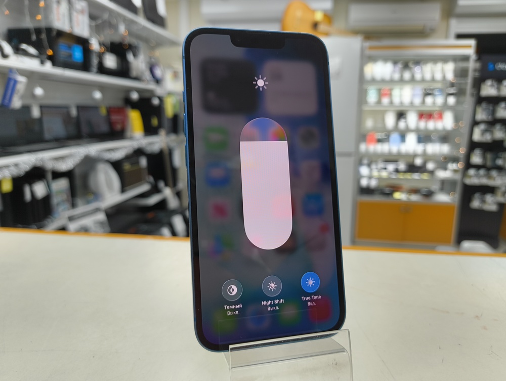 Смартфон Apple iPhone 13 128Gb