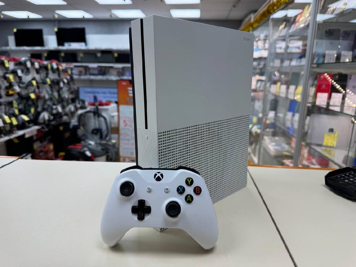 Игровая приставка Xbox One S 500Gb