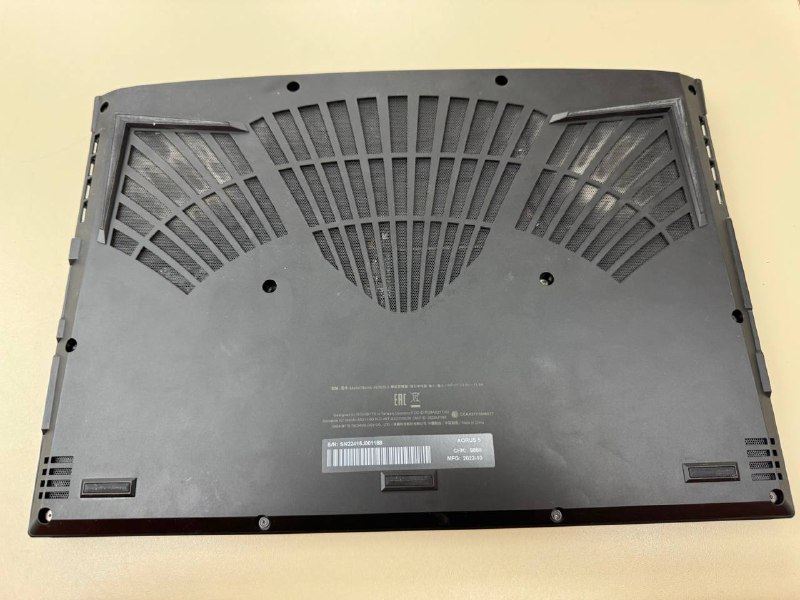 Ноутбук Lenovo s145; Core i3-8145U, GeForce MX110, 8 Гб, 256 Гб, Нет