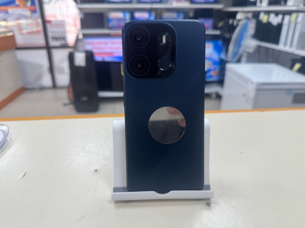Смартфон Tecno Spark Go 2023 4/64