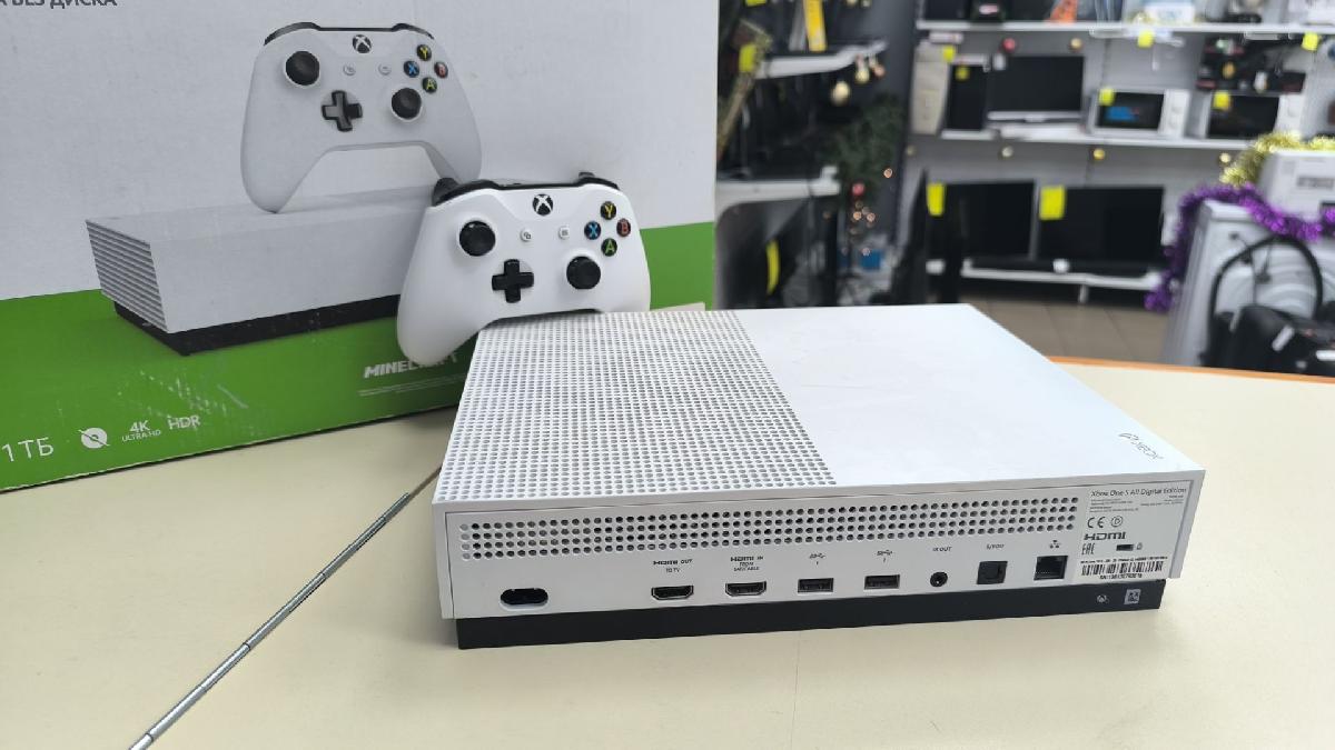 Игровая приставка Xbox One S Digital Edition 1TB