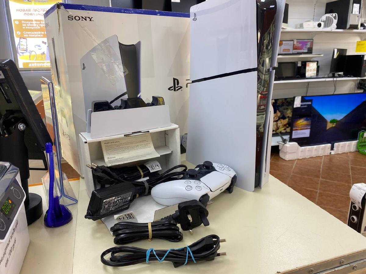 Игровая приставка PlayStation 5 Slim 1TB (С дисководом)
