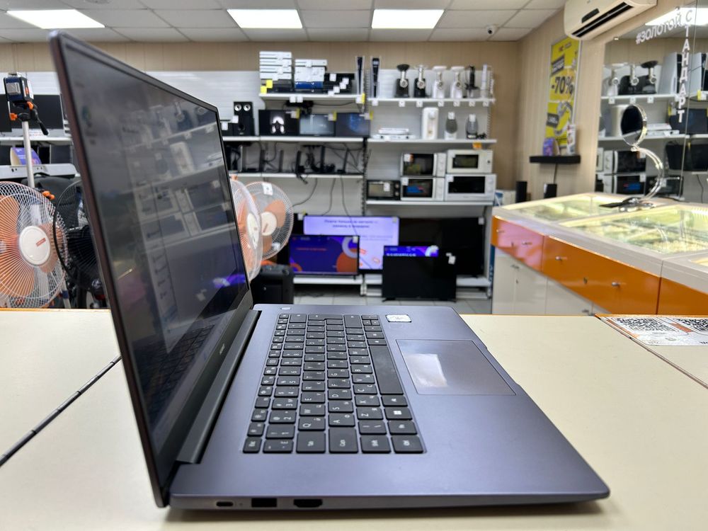 Ноутбук Huawei; I3-1115G4, Intel UHD Graphics, 8 Гб, 256 Гб, Нет