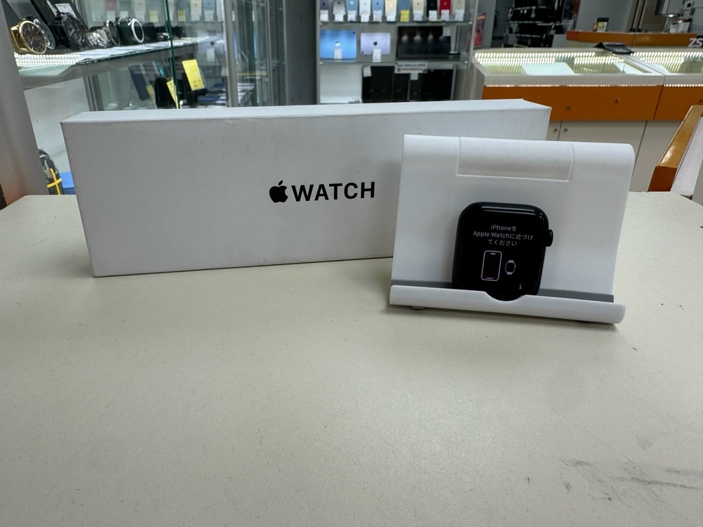 Смарт-часы Apple Watch SE 2022 44mm