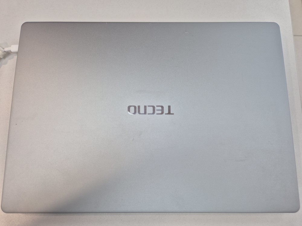 Ноутбук Tecno K16SDA; Ryzen 5 7430U, AMD Radeon (TM) Graphics, 16 Гб, 1 Tb, Нет