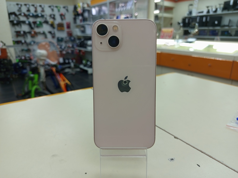 Смартфон Apple iPhone 13 128Gb