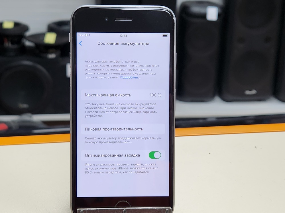 Смартфон Apple iPhone 6S 16Gb