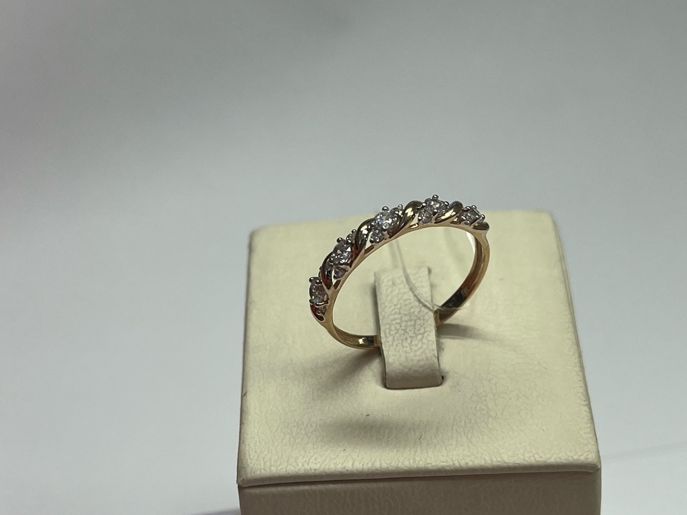 КОЛЬЦО С КАМНЯМИ (Au 585)