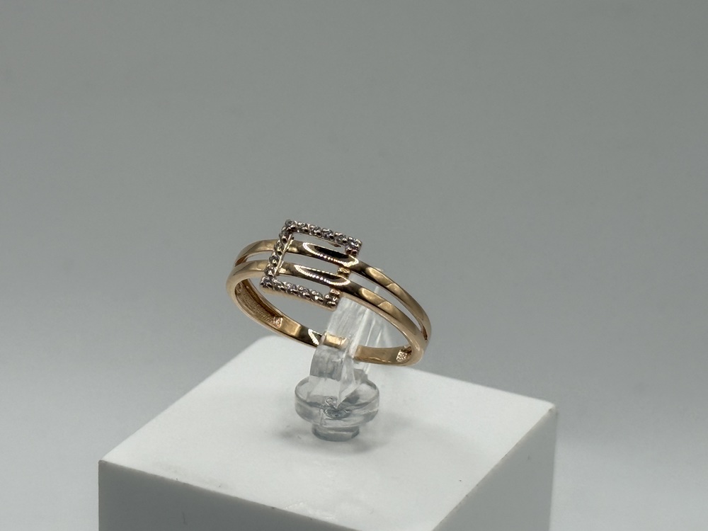 КОЛКМИ585 КОЛЬЦО С КАМНЯМИ (Au 585)