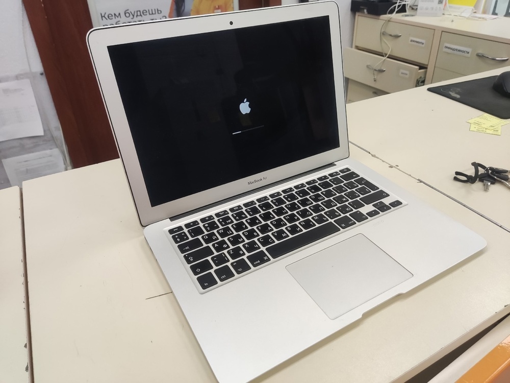 Ноутбук Apple Macbook Air 13 2014