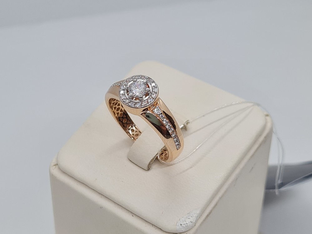 КОЛЬЦО С КАМНЯМИ (Au 585)