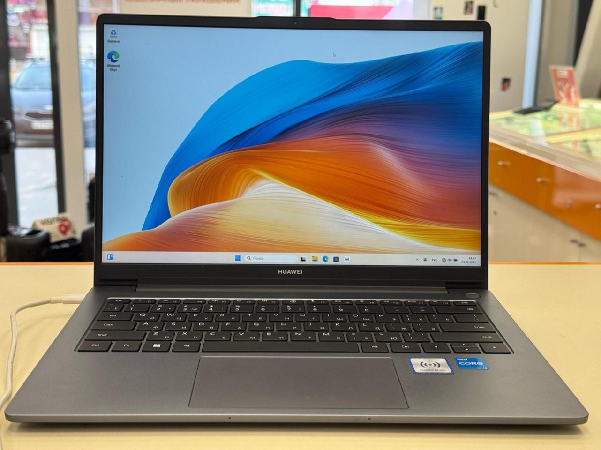 Ноутбук Huawei; Core i3-1215U, Intel UHD Graphics, 8 Гб, 240 Гб, Нет