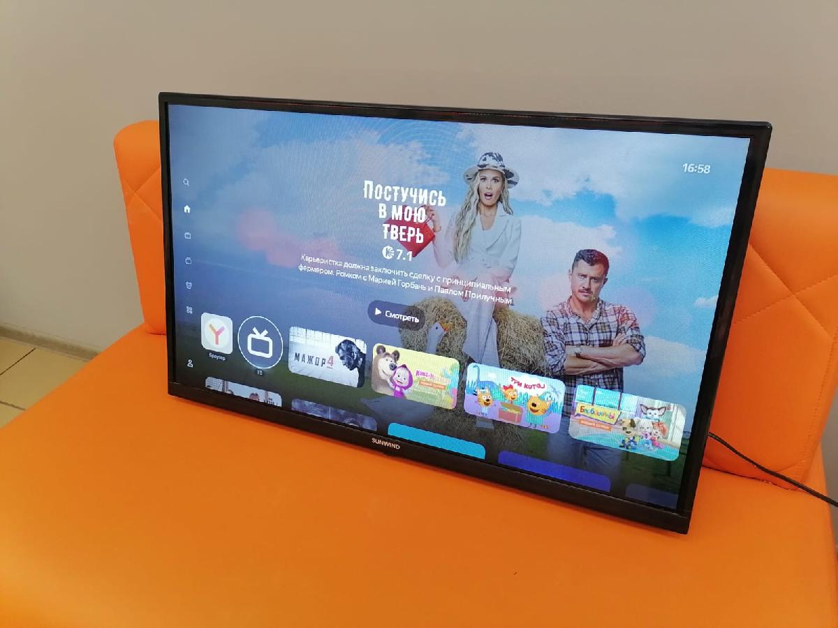 LED Телевизор Sunwind SUN- LED32XS300