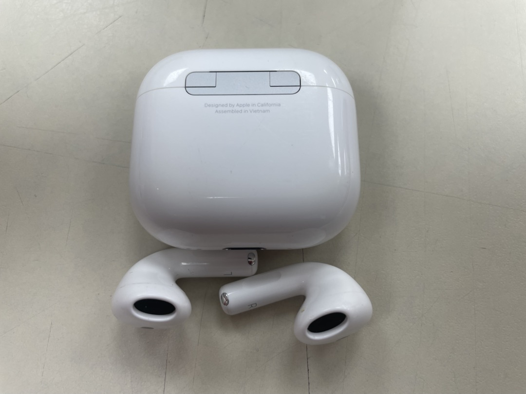 Наушники беспроводные Apple AirPods 4 с ANC
