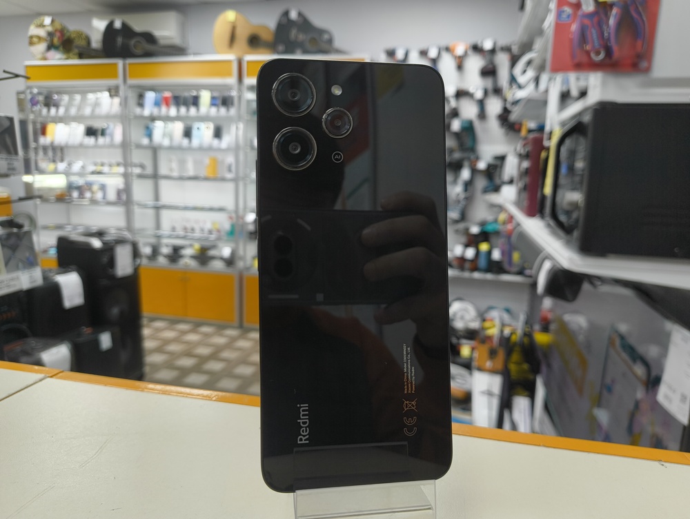 Смартфон Xiaomi Redmi 12 8/256