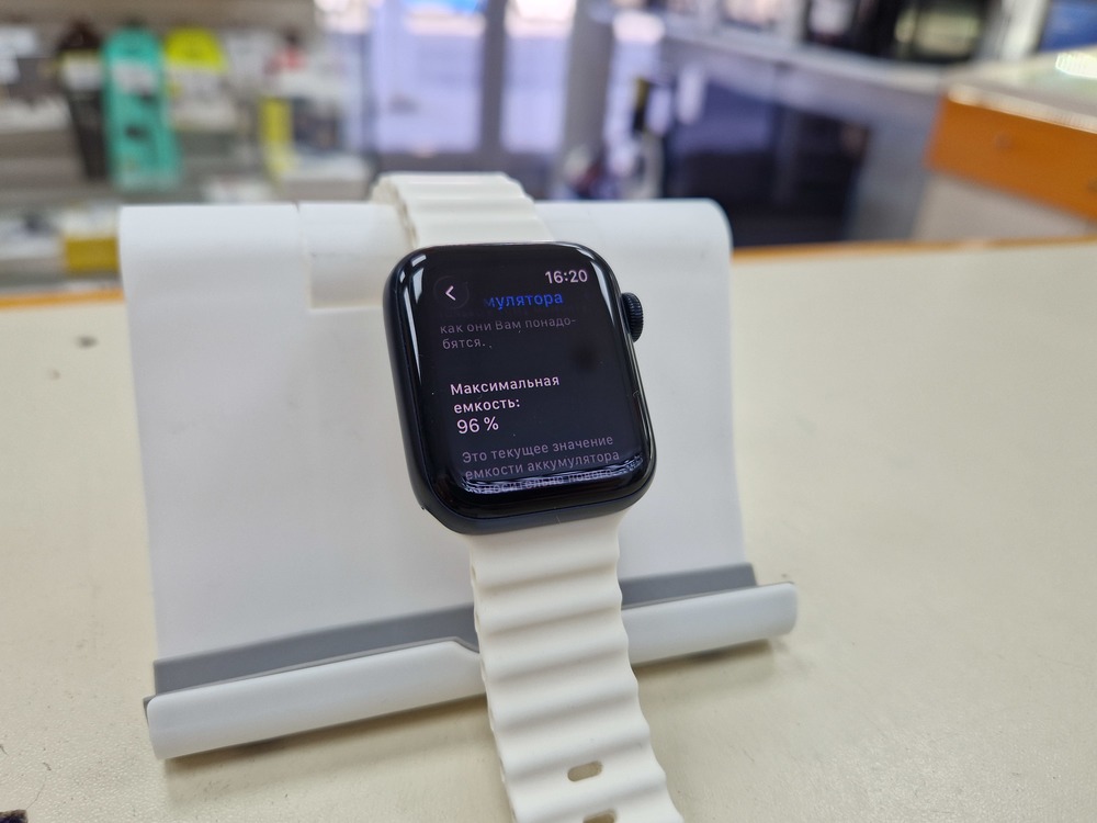 Смарт-часы Apple Watch SE 2022 40mm