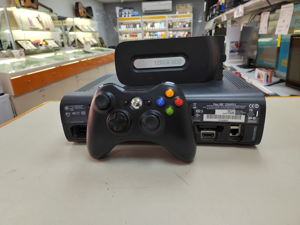 Игровая приставка Xbox 360 S