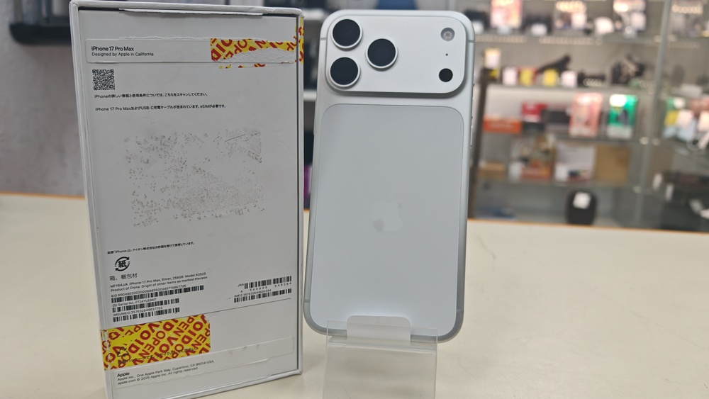 Смартфон Apple Iphone 17 Pro 256Gb eSim