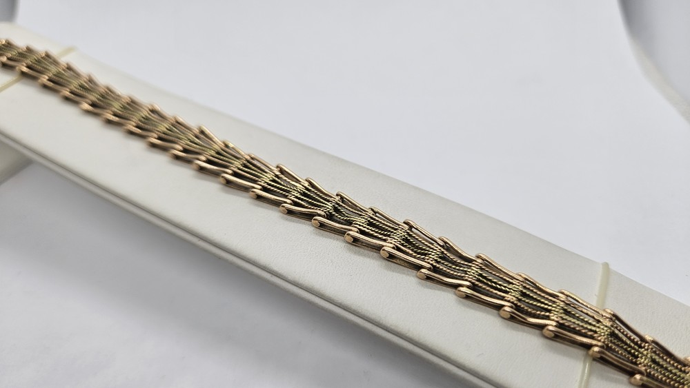 БРАСЛЕТ ПУСТОТЕЛЫЙ Фантазия Au 585