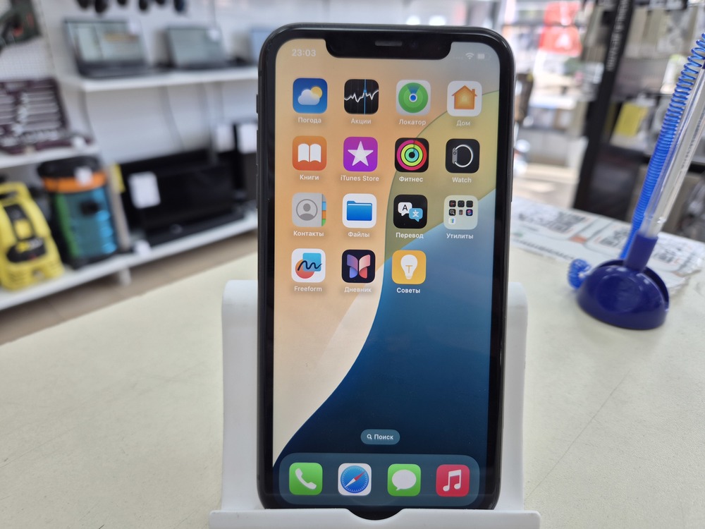 Смартфон Apple iPhone 11 128Gb