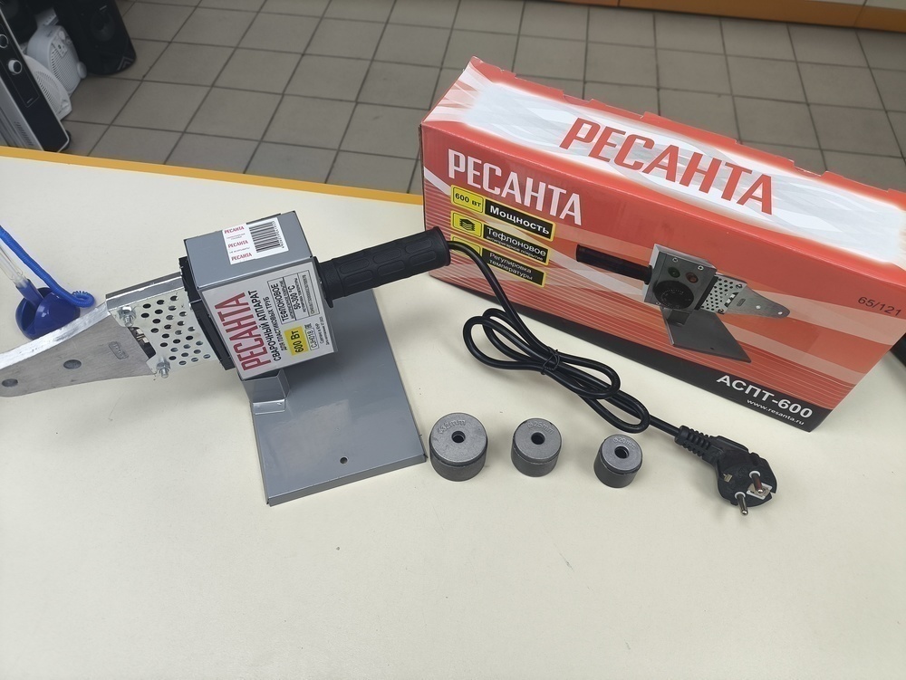 Паяльник полипропилена Ресанта АСПТ-600