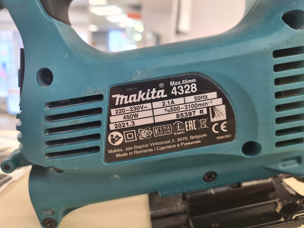 Лобзик Makita 4328