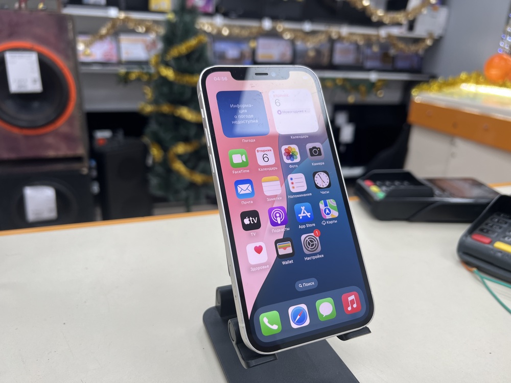 Смартфон Apple iPhone 12 128Gb