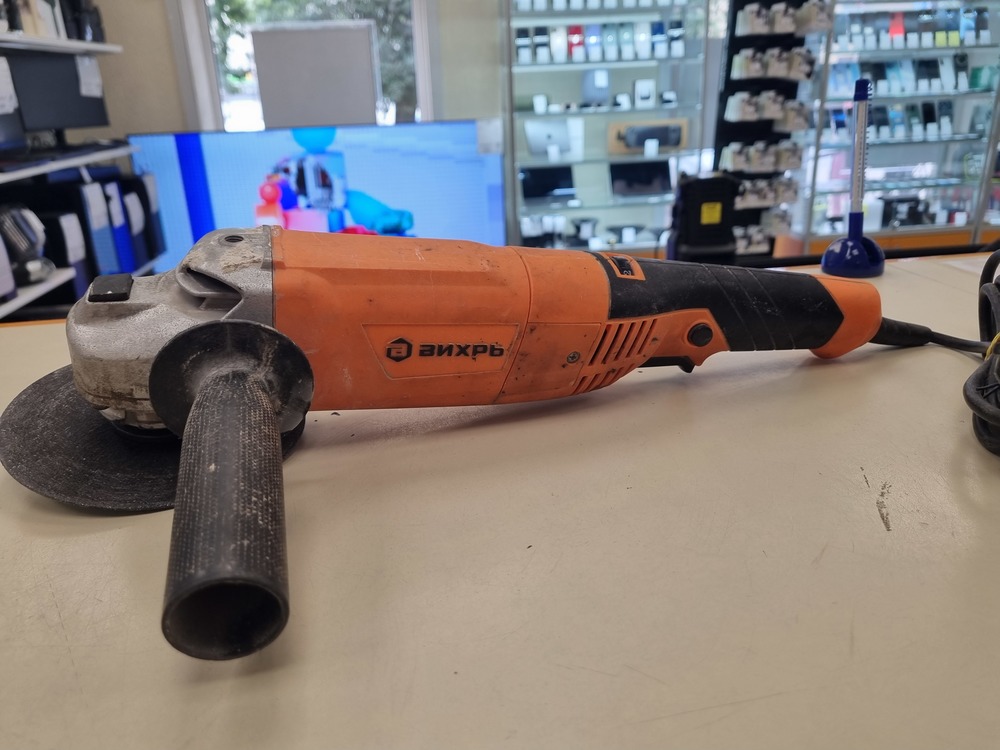 Угловая шлифмашина Вихрь 125/1200Э