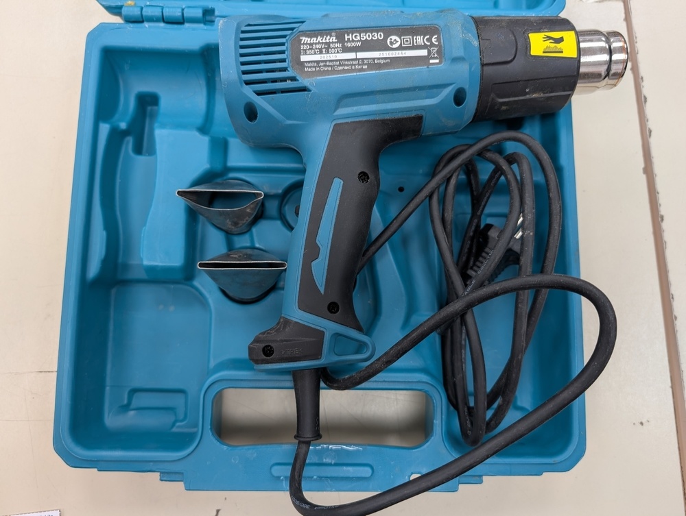 Строительный фен Makita HG5030K