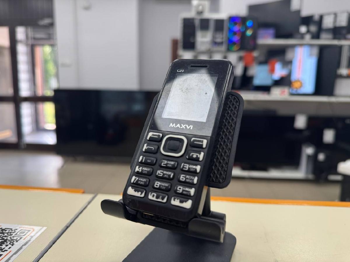 Мобильный телефон Maxvi C20