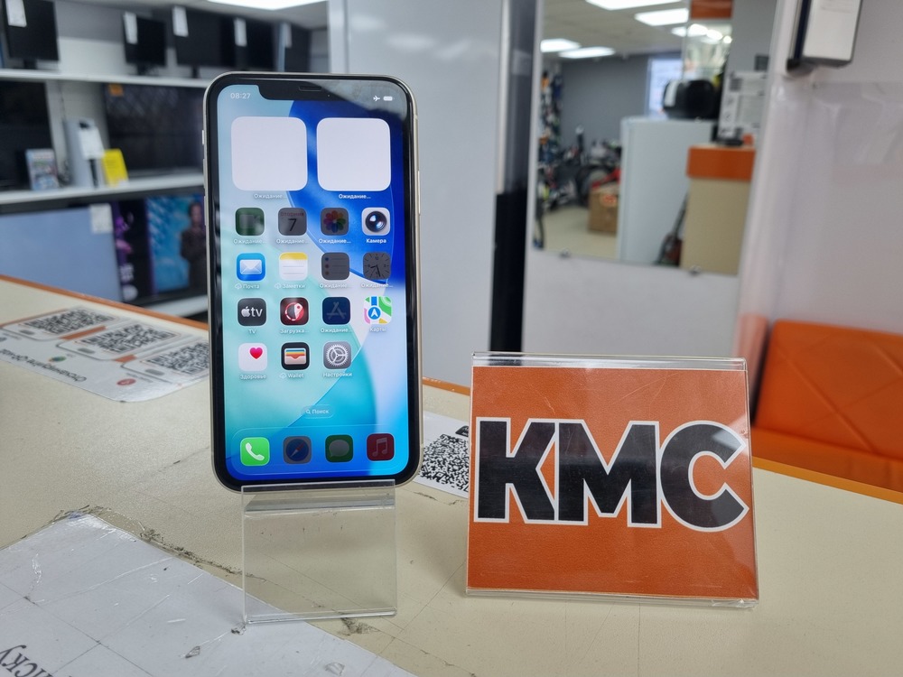 Смартфон Apple iPhone 11 64Gb