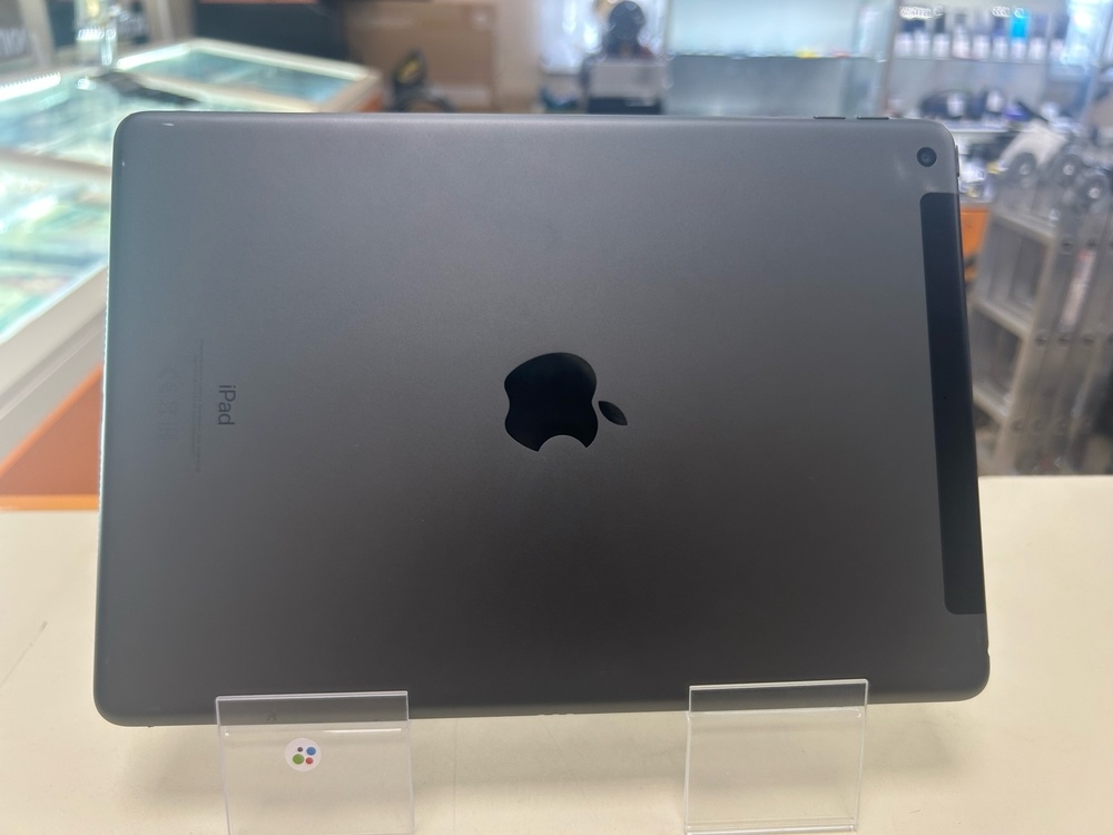 Планшет Apple IPad 7 32 ГБ A2200, A2198 (Wi-Fi + Cellular)