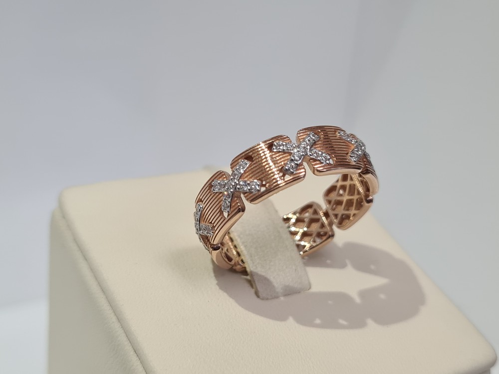 04-51-0830-00 КОЛЬЦО С КАМНЯМИ (Au 585)