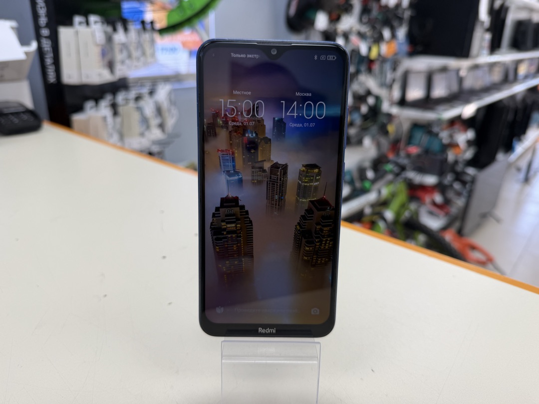 Смартфон Xiaomi Redmi 8 3/32
